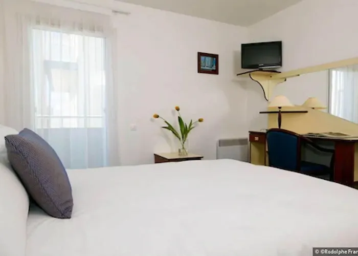 Apartmanhotel Terres De France Breszt