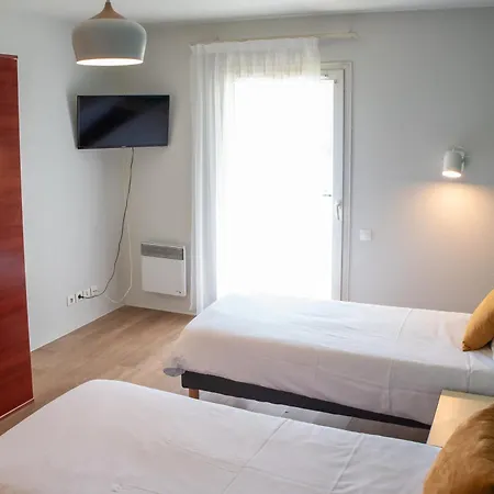 Hotel apartamentowy Terres De France 2*