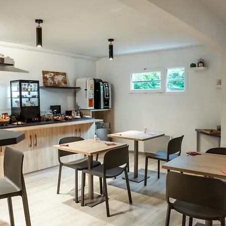Hotel apartamentowy Terres De France Brest