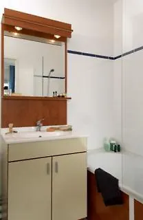 Terres De France 2* Брест