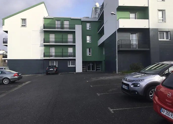 Terres De France 2* Brest